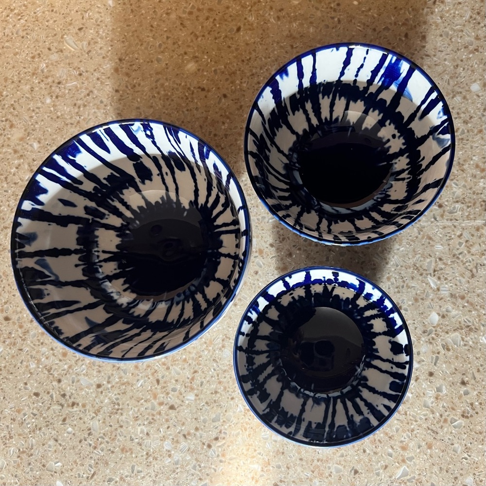 West Elm Set of 3 Indigo Blue Tie Dye Nesting Bowls - Picture 2 of 3